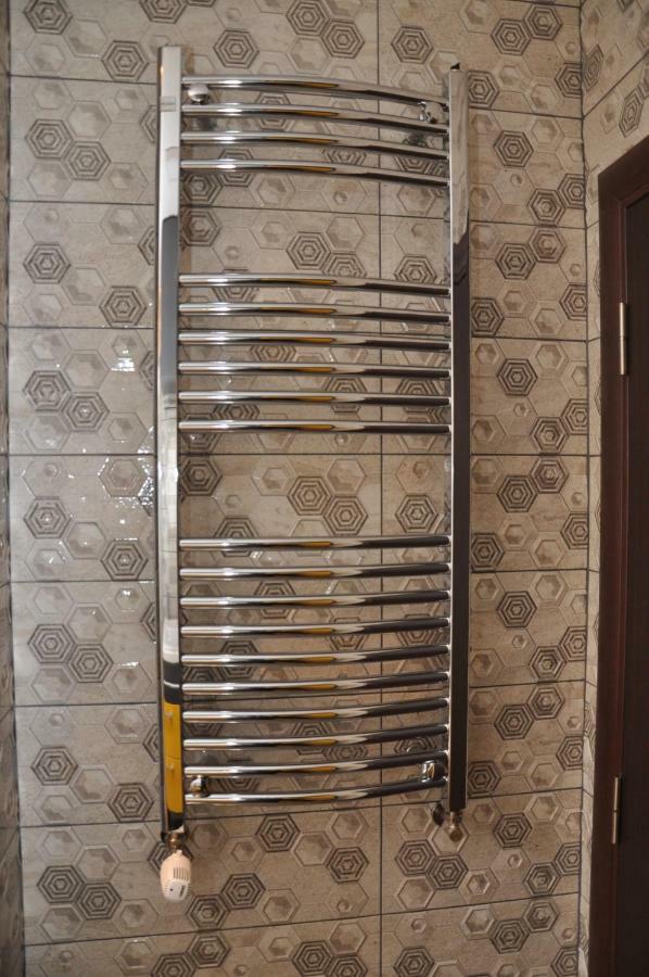 Lux Apartman Cacak Exterior photo